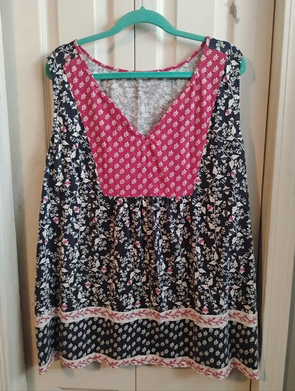 Woman Within Plus Size 3X Tank Top Navy Blue Floral V-Neck Patchwork Print